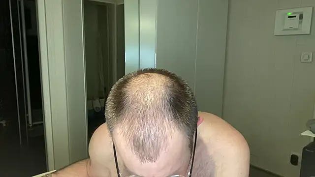FABIOGLASSES online show from May 24, 2026, 12:04 am