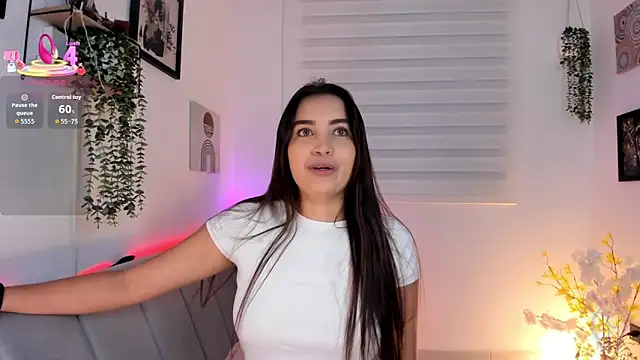 aisha es online show from February 24, 2026, 11:08 am