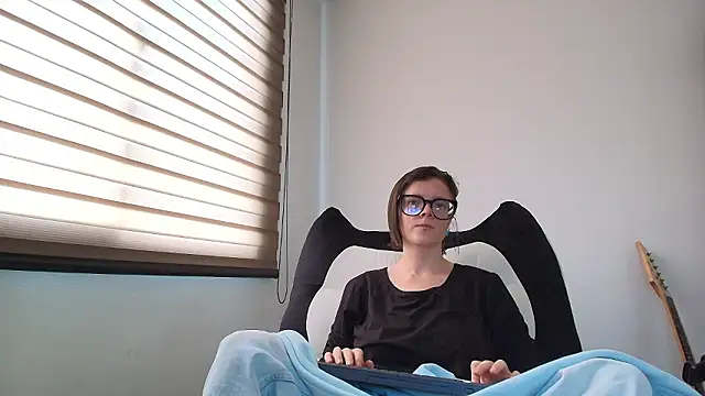 Snapshot of Arya_starrk chatting on February 9, 2026, 1:26 pm Arya starrk online show from February 9, 2026, 1:26 pm