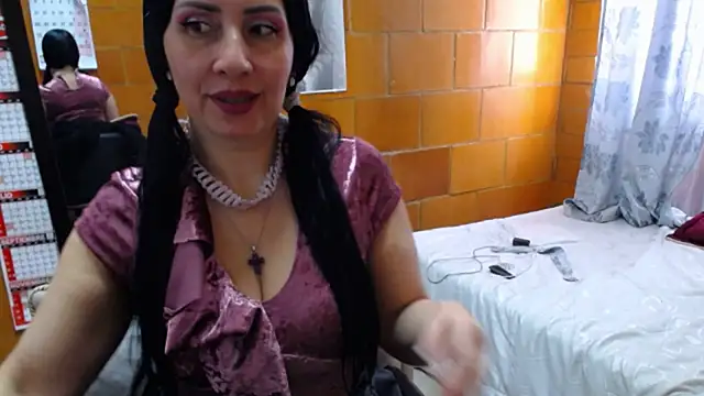 charlote temple online show from June 26, 2026, 2:10 pm