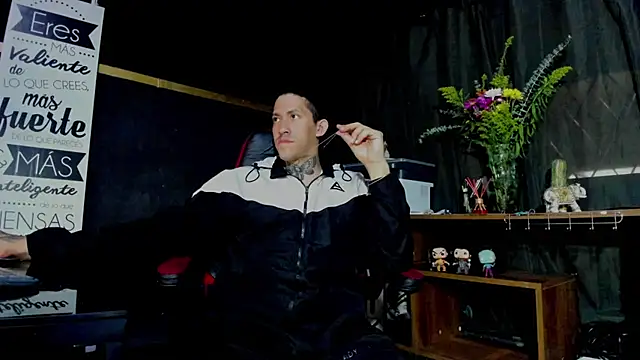 yeckodream online show from April 7, 2026, 5:08 am