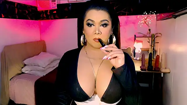 asiankatyhuge online show from February 2, 2026, 12:20 am