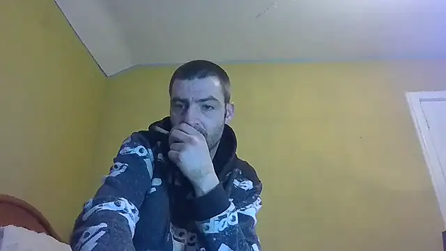 Snapshot of ThatGuyNextDoor1992 chatting on March 8, 2025, 1:50 am ThatGuyNextDoor1992 online show from March 8, 2025, 1:50 am