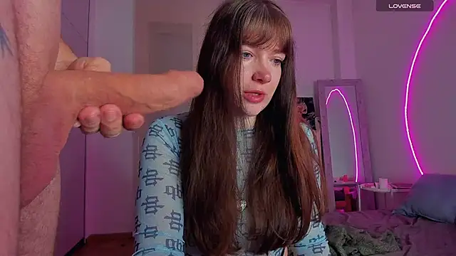 Snapshot of alicekaneky chatting on September 26, 2025, 11:20 pm alicekaneky online show from September 26, 2025, 11:20 pm