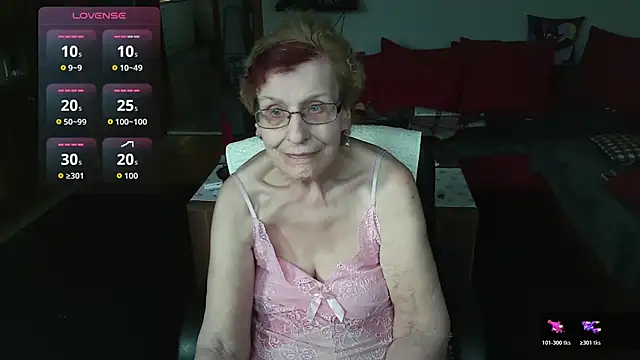 HeisseomaOriginal online show from February 13, 2026, 8:32 am