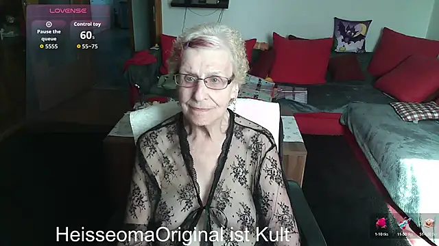 HeisseomaOriginal online show from June 1, 2026, 7:10 am
