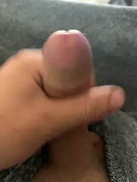 tttteeeeeooo online show from October 11, 2025, 2:04 pm