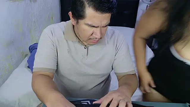 jamarixxx online show from December 17, 2025, 5:24 am