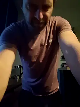 Snapshot of Mjn34 chatting on September 25, 2025, 5:44 am Mjn34 online show from September 25, 2025, 5:44 am