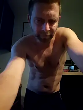 Snapshot of Mjn34 chatting on November 4, 2025, 6:45 am Mjn34 online show from November 4, 2025, 6:45 am