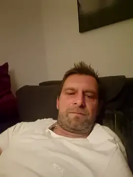 Snapshot of Mjn34 chatting on December 1, 2025, 6:40 am Mjn34 online show from December 1, 2025, 6:40 am