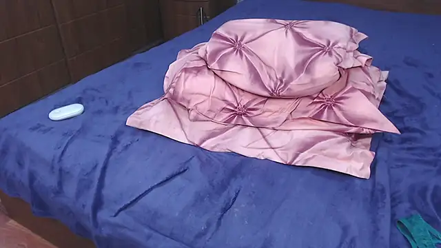 CuteBlondeMe online show from February 4, 2025, 8:06 pm