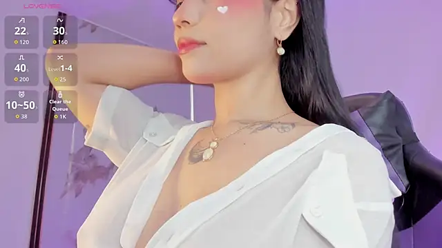 Snapshot of CIEL-DOUCE chatting on July 7, 2026, 1:15 pm CIEL-DOUCE online show from July 7, 2026, 1:15 pm