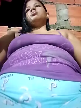 Snapshot of ValeriaSantos- chatting on December 28, 2024, 1:29 am ValeriaSantos- online show from December 28, 2024, 1:29 am