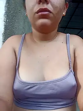 Snapshot of ValeriaSantos- chatting on January 4, 2025, 12:27 pm ValeriaSantos- online show from January 4, 2025, 12:27 pm