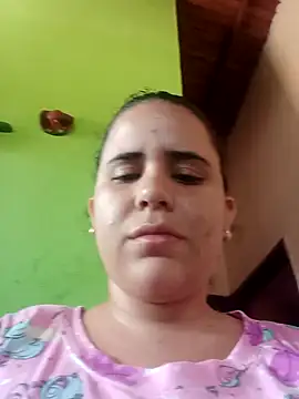 Snapshot of ValeriaSantos- chatting on January 24, 2025, 3:13 pm ValeriaSantos- online show from January 24, 2025, 3:13 pm