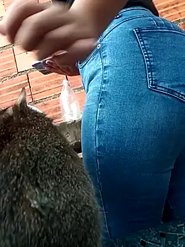 Snapshot of ValeriaSantos- chatting on February 11, 2025, 12:05 pm ValeriaSantos- online show from February 11, 2025, 12:05 pm