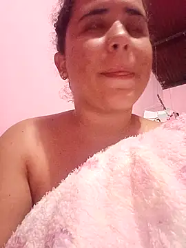 Snapshot of ValeriaSantos- chatting on March 7, 2025, 4:00 pm ValeriaSantos- online show from March 7, 2025, 4:00 pm