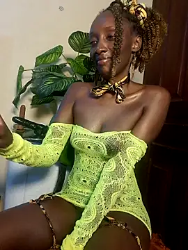 lynnkatrina online show from September 13, 2025, 10:20 pm