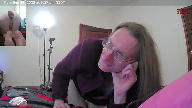 Snapshot of CDAdalyn chatting on September 29, 2025, 2:27 am CDAdalyn online show from September 29, 2025, 2:27 am