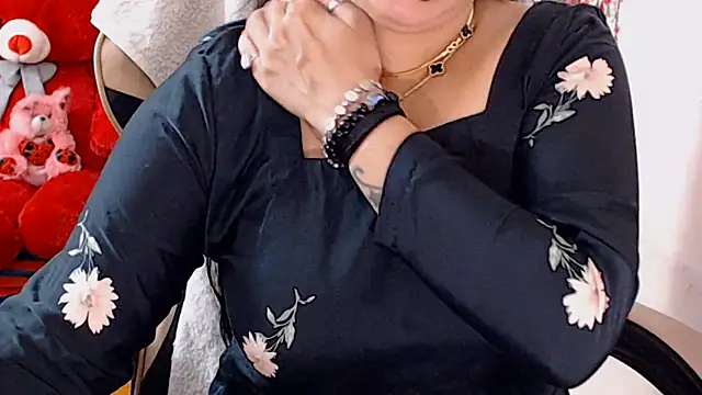 Snapshot of Naughty_Kashish chatting on June 27, 2026, 6:51 am Naughty Kashish online show from June 27, 2026, 6:51 am