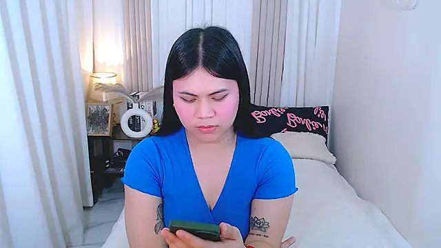 Snapshot of Mimi_Cums chatting on November 7, 2025, 2:55 am Mimi Cums online show from November 7, 2025, 2:55 am