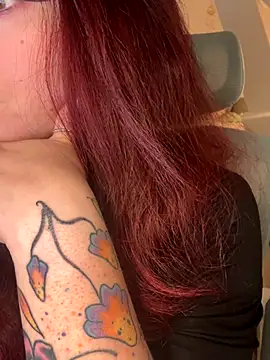 LunaMoongirl online show from November 20, 2025, 5:45 pm