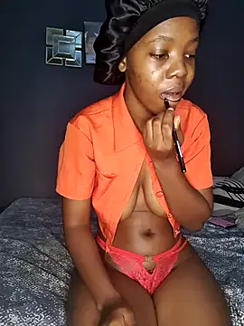 SheisBlacq online show from February 13, 2026, 9:44 pm