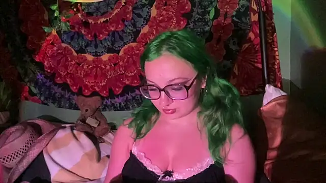 sweetandwet daddy online show from June 16, 2026, 12:30 pm