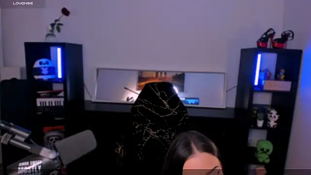 Snapshot of SofiRusselle chatting on January 12, 2026, 7:19 pm SofiRusselle online show from January 12, 2026, 7:19 pm