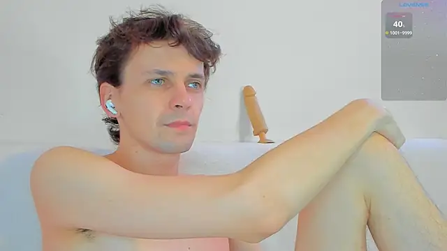 Snapshot of Jasper_Sun chatting on January 18, 2025, 9:45 pm Jasper Sun online show from January 18, 2025, 9:45 pm