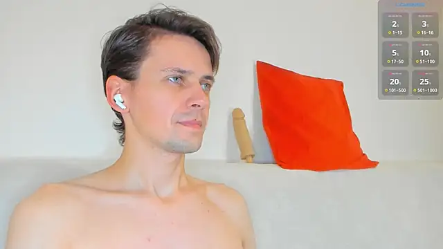 Snapshot of Jasper_Sun chatting on October 27, 2025, 8:57 pm Jasper Sun online show from October 27, 2025, 8:57 pm