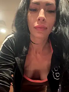 Snapshot of annablisss chatting on October 7, 2025, 6:10 am annablisss online show from October 7, 2025, 6:10 am