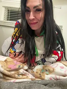 annablisss online show from March 22, 2026, 3:21 am