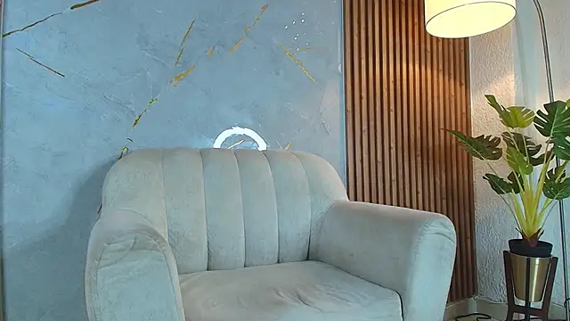 Snapshot of Joeysexx2 chatting on October 13, 2025, 4:23 am Joeysexx2 online show from October 13, 2025, 4:23 am