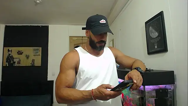 Snapshot of romeolovedark chatting on March 3, 2025, 4:36 am romeolovedark online show from March 3, 2025, 4:36 am