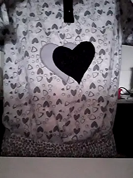 Snapshot of Moi_Lina chatting on November 25, 2025, 1:00 pm Moi Lina online show from November 25, 2025, 1:00 pm