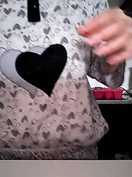 Snapshot of Moi_Lina chatting on February 7, 2026, 3:38 pm Moi Lina online show from February 7, 2026, 3:38 pm