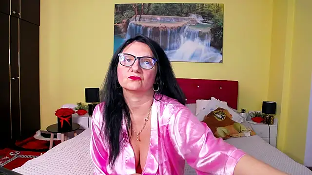 AlexaMorreno online show from October 10, 2025, 7:24 pm