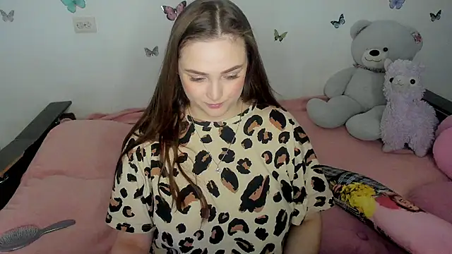 Snapshot of NataliEvans chatting on March 9, 2026, 7:40 pm NataliEvans online show from March 9, 2026, 7:40 pm