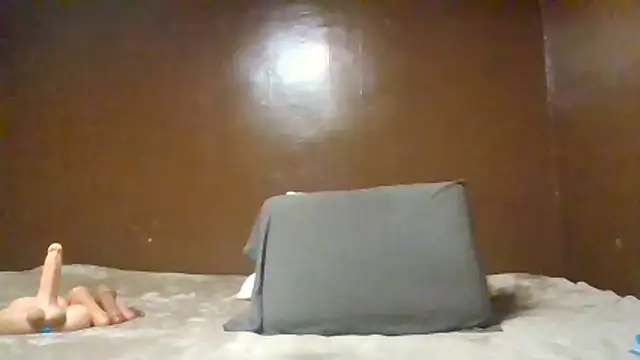 Snapshot of Heavenskyyee chatting on October 25, 2025, 1:46 am Heavenskyyee online show from October 25, 2025, 1:46 am