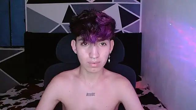 littlextreme online show from December 18, 2024, 8:31 am