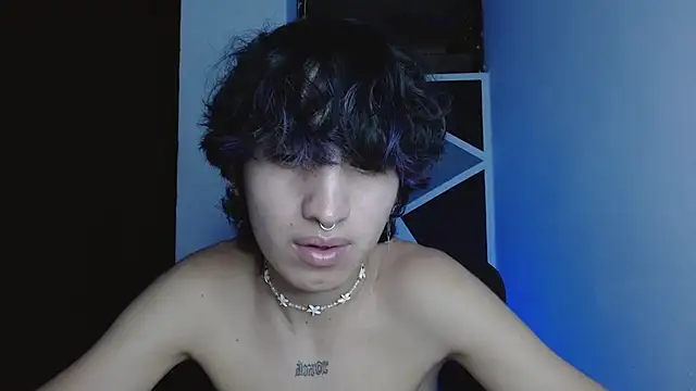 littlextreme online show from February 25, 2026, 1:26 am