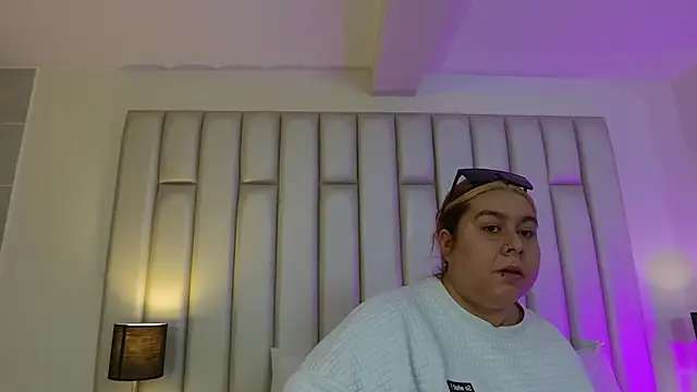 aandreaperez online show from January 13, 2026, 1:05 pm