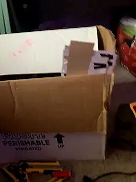 Hugetings online show from January 7, 2026, 10:12 pm