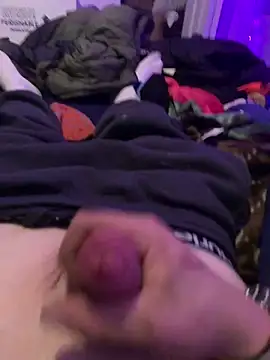 Hugetings online show from January 12, 2026, 3:23 am