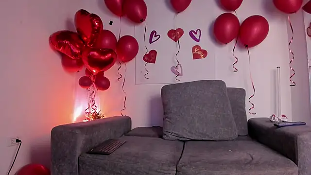 Snapshot of ale_cam chatting on February 16, 2025, 11:05 pm ale cam online show from February 16, 2025, 11:05 pm