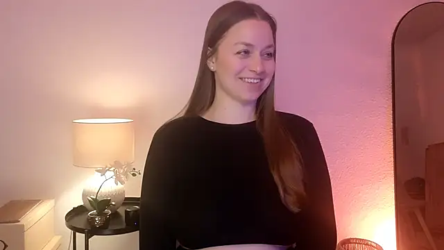 MilaFleur online show from January 31, 2025, 8:43 am