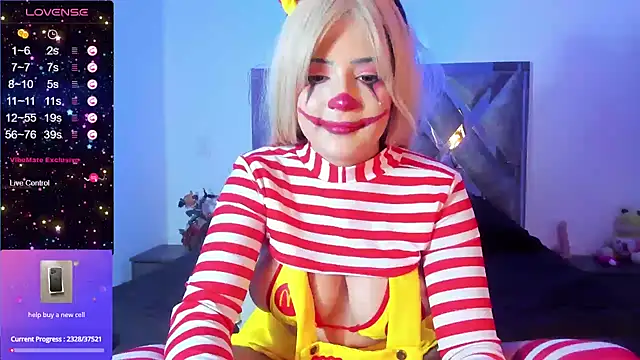 Snapshot of cutesarah_ chatting on December 2, 2024, 12:09 am cutesarah online show from December 2, 2024, 12:09 am