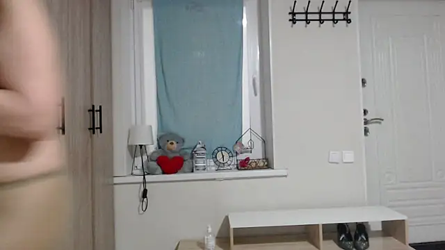 increible della online show from April 30, 2026, 9:08 pm